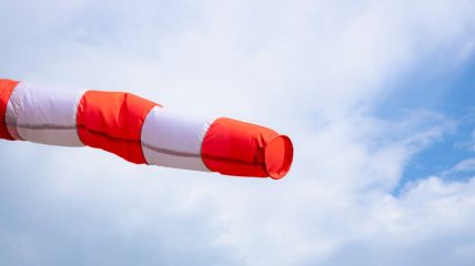 Im Nordosten Ostermontag noch windig bis stürmisch, sonst bis mindestens Wochenmitte meist ruhiges, freundliches Wetter. Im Nordosten eher kühl, im Südwesten mild bis sehr mild. Vorhersage