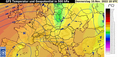 Entwicklung des Geopotentials und der Temperatur in 500 hPa (GFS Modell) vom 10.11.2022 18 UTC bis 14.11.2022 12 UTC.