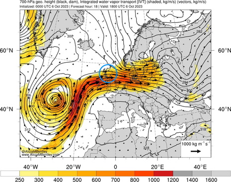 Wasserdampftransport in Form eines Atmosphärischen Flusses. (Quelle Dr. Alicia M. Bentley; aliciambentley.com)