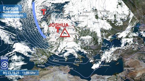 Europakarte mit Isobaren, Lage der Druckgebilde und Satellitenbild sowie Darstellung der einströmenden Luftmasse durch einen blauen Pfeil (Quelle: DWD)