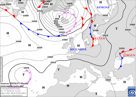 Die Grafik zeigt die Vorhersagekarte des Bodendrucks für Freitag, den 09.05.2025 um 12 UTC. (Quelle Deutscher Wetterdienst)