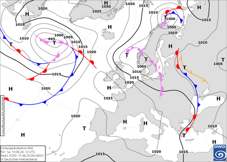 Karte Europa und Nordatlantik mit der Vorhersage von Isobaren und Fronten für Samstag, den 13.06.2026 12 UTC