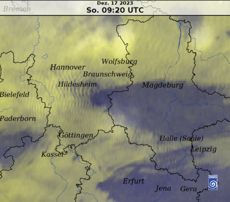 Deutschlandkarte Ausschnitt Mitte mit Satellitenbild von Sonntag, 17.12.2023 10:20 Uhr (Quelle DWD)