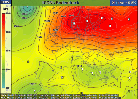 Bodenwetterkarte mit Fronten für Mittwoch 12 UTC. Die Karte zeigt eine typische Westwetterlage mit einem Tief über Schottland und einem Frontensystem über Mitteleuropa, das ostwärts zieht.