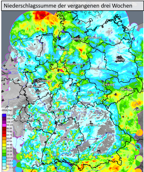 Karte der Niederschlagsumme der vergangenen 21 Tage für Deutschland. Verbreitet weniger als 10 mm, punktuell durch Schauer und Gewitter deutlich mehr Niederschlag.