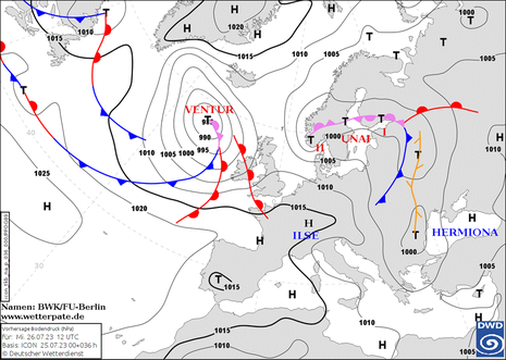 Wetterlage Europa Mittwoch, 26. Juli 2023. Tief über Bulgarien und Rumänien transportiert heiße afrikanische Luft in den östlichen Mittelmeerraum. (Quelle TKB - DWD)