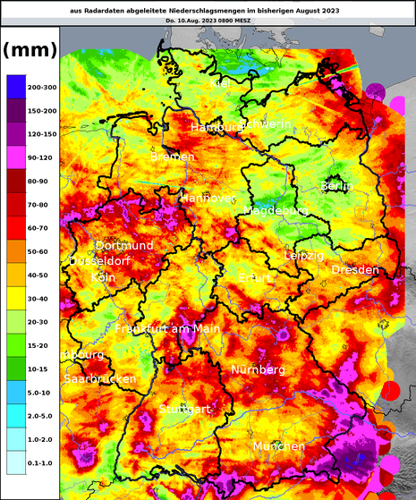 Aus Radardaten abgeleitete Niederschlagssumme in l/qm im bisherigen August