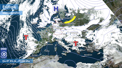 Bodendruck und Satellitenbild von Donnerstag, den 07. März 2024 13 Uhr MEZ mit Einschub trockener Luft von Osten (gelber Pfeil) (Quelle DWD)