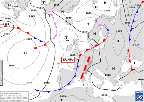 Vorhersage Bodenluftdruck und Fronten (Quelle DWD)