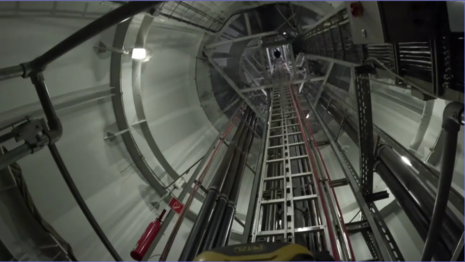 123 Meter Leiter führen bis zur Serviceplattform (Quelle TI34 Service und Logistik)