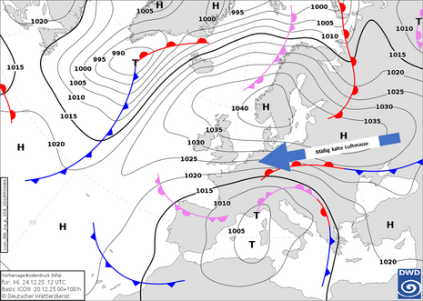 Vorhersagekarte für die Druckverteilung und die Lage der Frontensysteme am Mittwoch (Heiligabend), den 24.12.2025 um 12 UTC