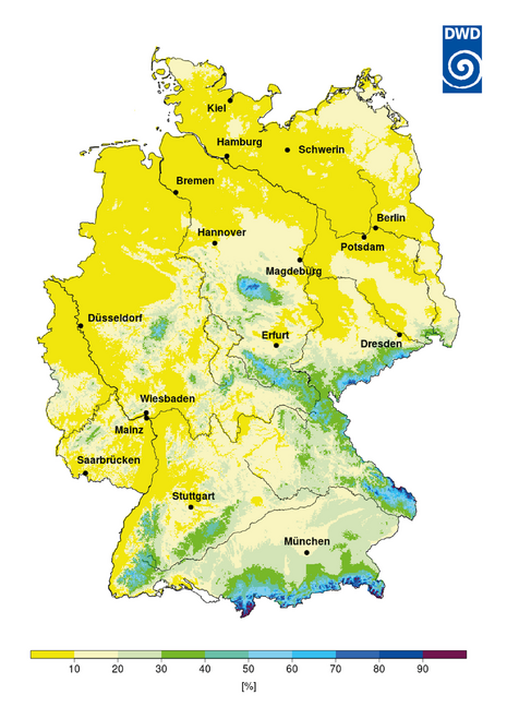Die Karte zeigt, wie wahrscheinlich regional weiße Weihnachten mit einer Schneedecke an allen drei Tagen vom 24. bis 26. Dezember in der Referenzperiode 1991-2020 waren.