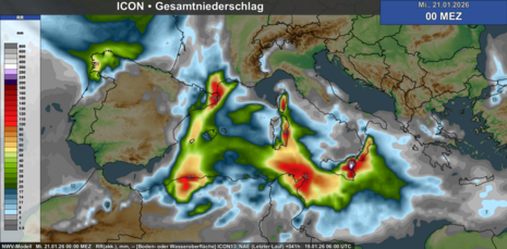 Aufaddierter Gesamtniederschlag des ICON-Wettermodells bis Mittwoch Früh im Bereich des Westlichen Mittelmeeres
