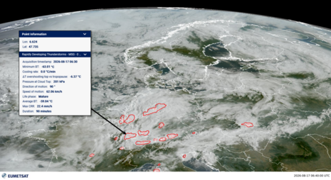 RGB Satellitenbild zentriert über Deutschland, am vergangenen Montag den 17.08.2026 um 06:40 UTC. Überlagert sind die Umrisse der automatisch identifizierten schnell wachsenden Gewitterzellen.